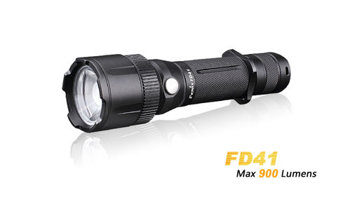 Linterna focusable Fenix FD41 .